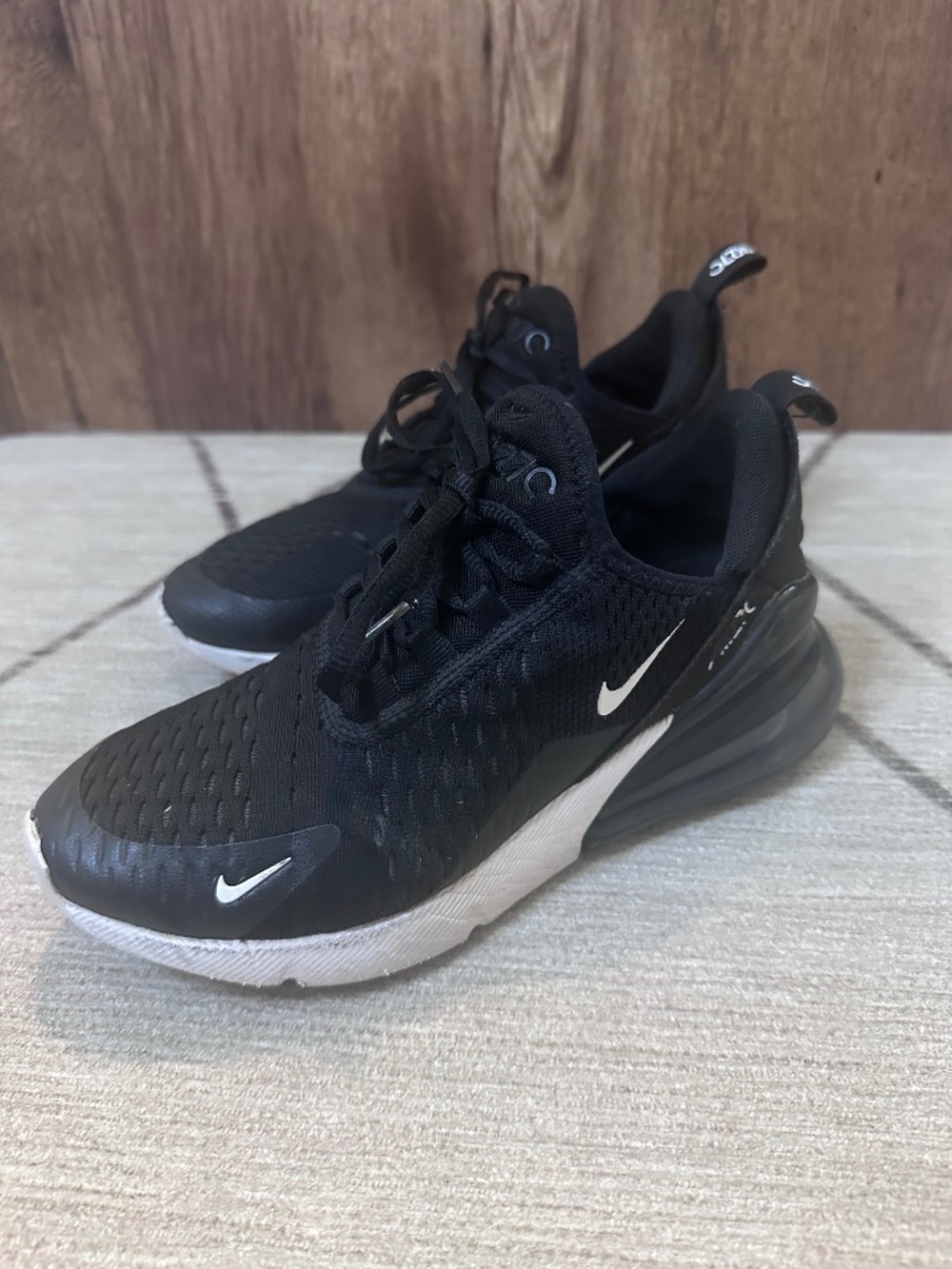 Youth Size 4 Black and White Nike Air Max 270